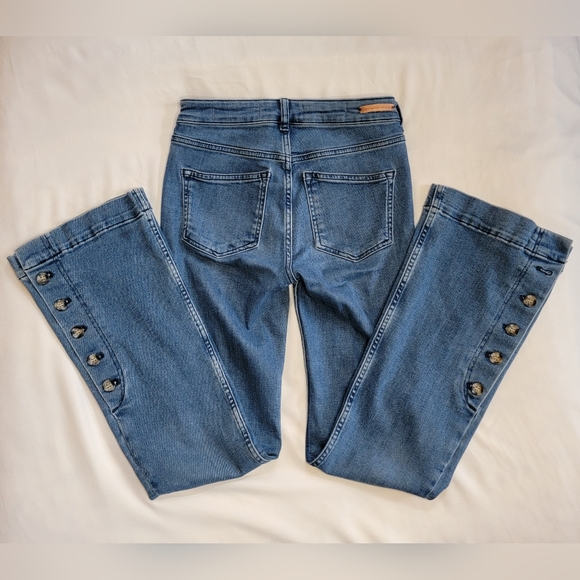 Anthropologie Pilcro Mid / High Rise Boot Cut Buttoned Slit Flare Jeans sz 25 - Picture 5 of 16